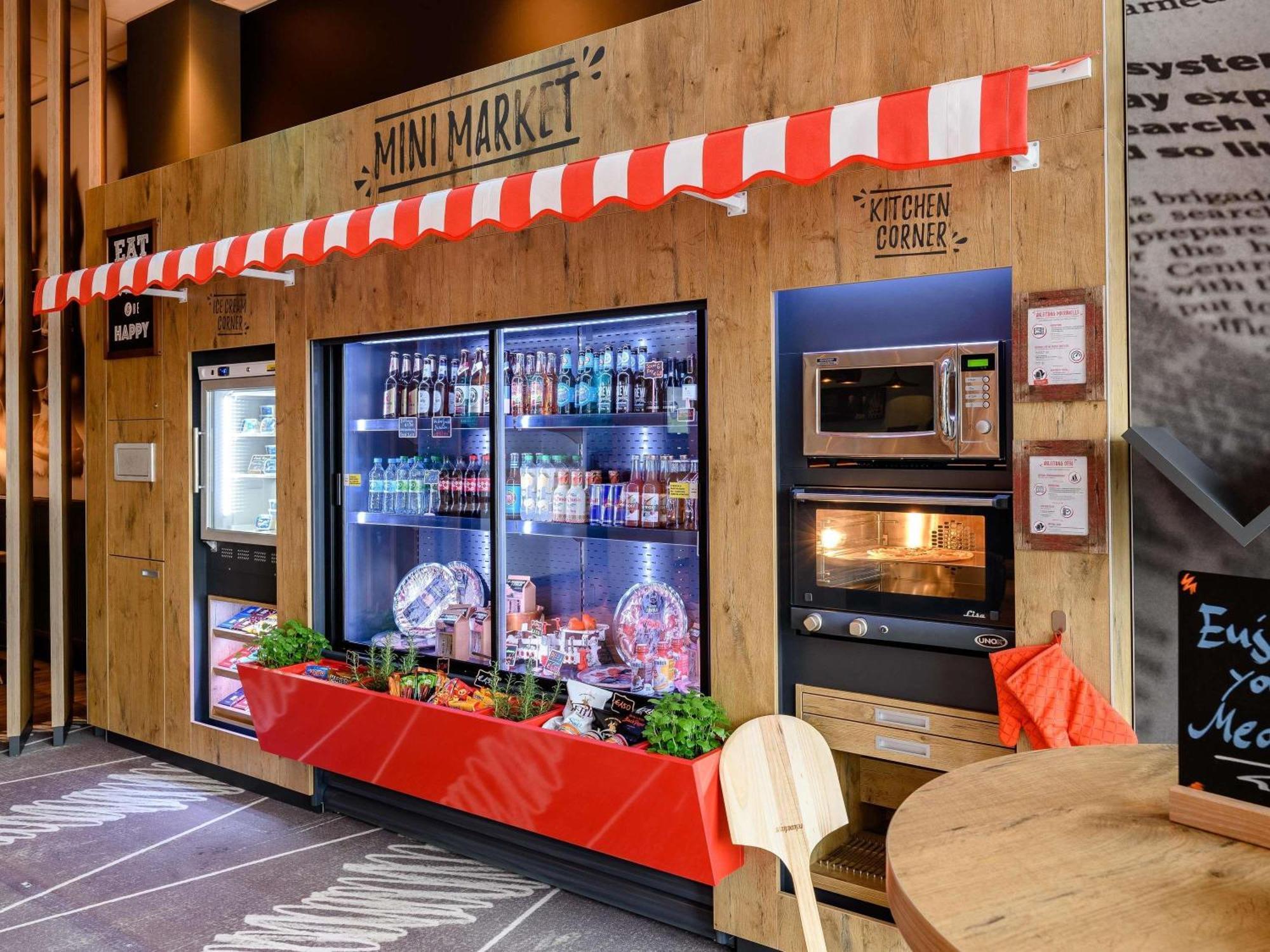 Ibis Hotel Berlin Spandau — Billeder 3